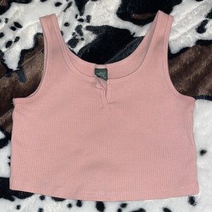 Light pink cropped tank